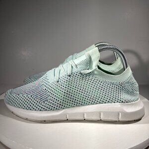 Adidas Originals Swift Run Womens Size 6.5 Running Shoes Knit Sneakers Green Gym